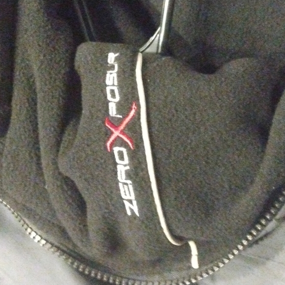 Reversible - Picture 2 of 4